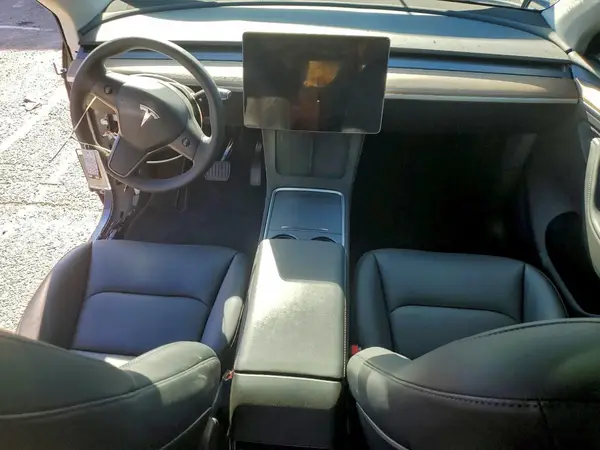 7SAYGDEE1PA197377 2023 TESLA MODEL Y - Image 8