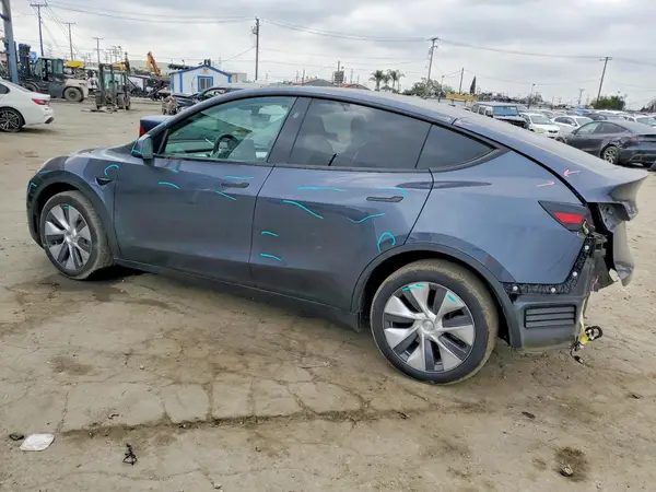 7SAYGDEE1PA198593 2023 TESLA MODEL Y - Image 2