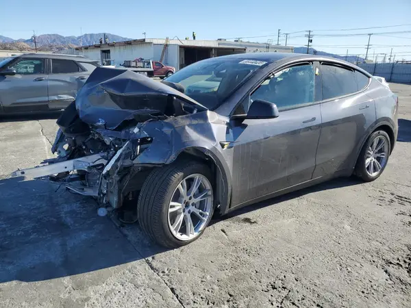 7SAYGDEE1PA198884 2023 TESLA MODEL Y - Image 1