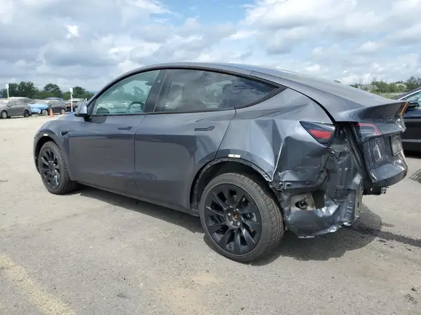7SAYGDEE1PA198934 2023 TESLA MODEL Y - Image 2