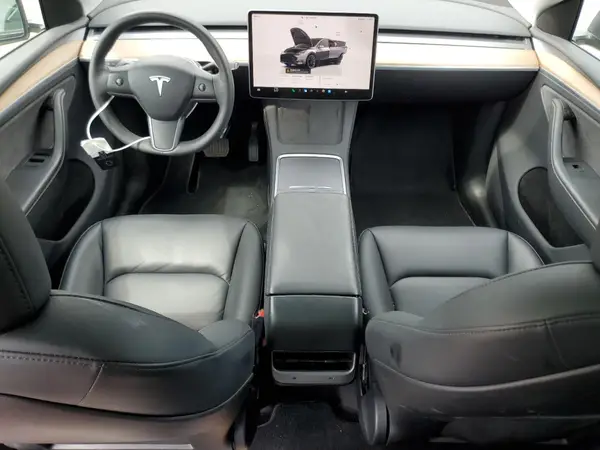 7SAYGDEE1PA198934 2023 TESLA MODEL Y - Image 8