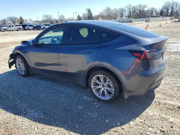 7SAYGDEE1PA199081 2023 TESLA MODEL Y - Image 2