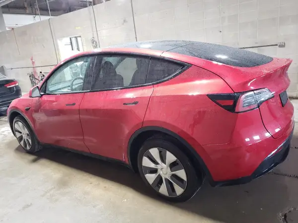 7SAYGDEE1PA203243 2023 TESLA MODEL Y - Image 2