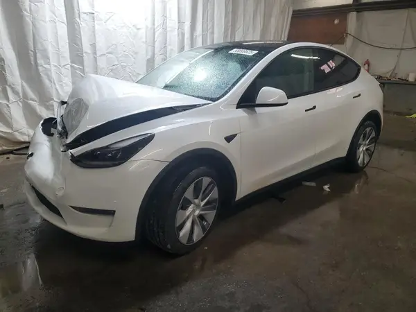 7SAYGDEE1PA207549 2023 TESLA MODEL Y - Image 1