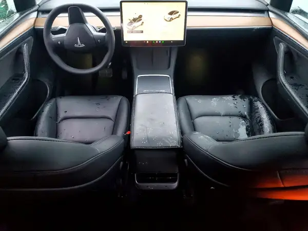 7SAYGDEE1PF595708 2023 TESLA MODEL Y - Image 8