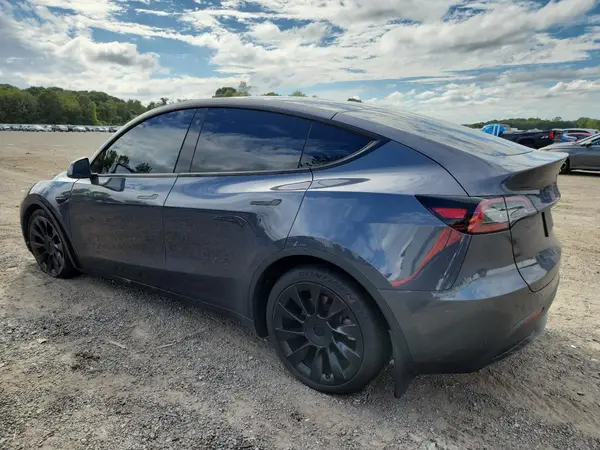 7SAYGDEE1PF619151 2023 TESLA MODEL Y - Image 2