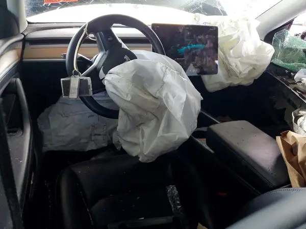 7SAYGDEE1PF621059 2023 TESLA MODEL Y - Image 8