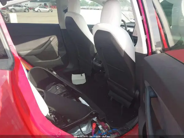 7SAYGDEE1PF630246 2023 TESLA MODEL Y - Image 8