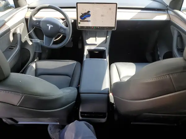 7SAYGDEE1PF631235 2023 TESLA MODEL Y - Image 8