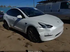 7SAYGDEE1PF636340 2023 TESLA MODEL Y
