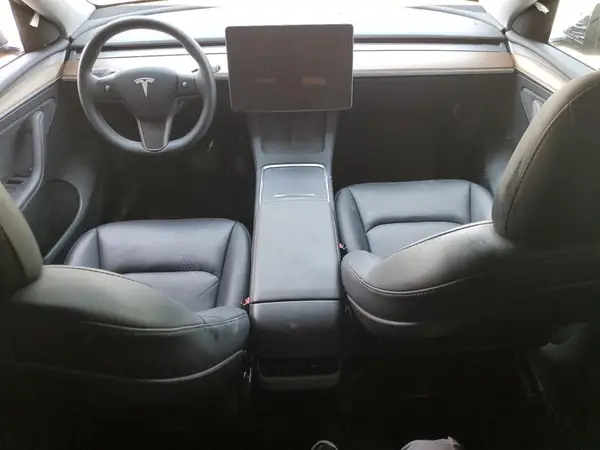 7SAYGDEE1PF667023 2023 TESLA MODEL Y - Image 8