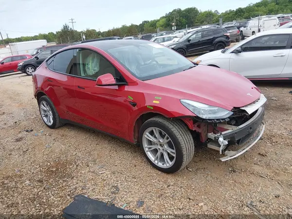 7SAYGDEE1PF700537 2023 TESLA MODEL Y - Image 1
