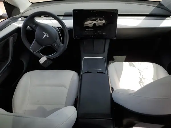 7SAYGDEE1PF709982 2023 TESLA MODEL Y - Image 8