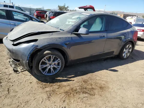7SAYGDEE1PF740200 2023 TESLA MODEL Y - Image 1