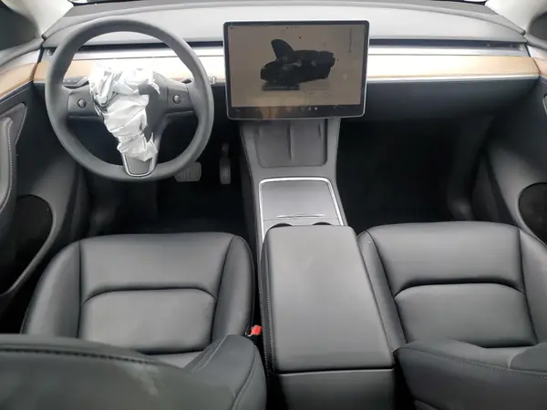 7SAYGDEE1PF747423 2023 TESLA MODEL Y - Image 8