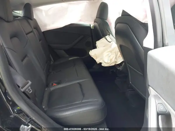 7SAYGDEE1PF748426 2023 TESLA MODEL Y - Image 8