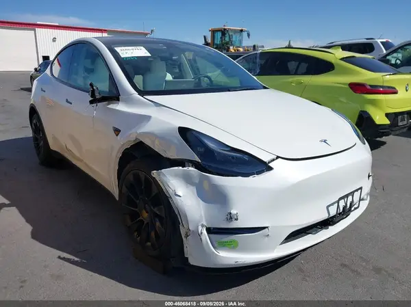 7SAYGDEE1PF751648 2023 TESLA MODEL Y - Image 1