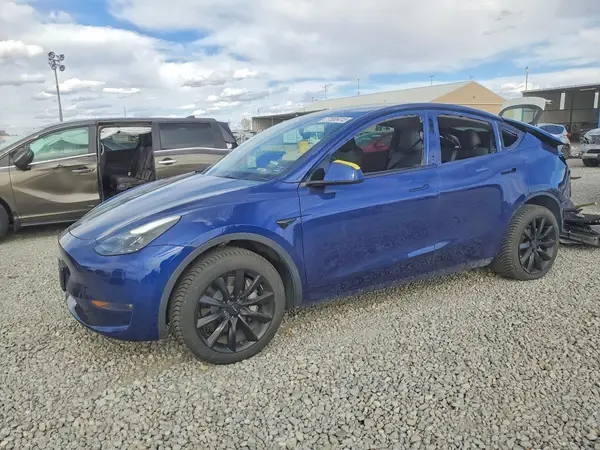 7SAYGDEE1PF759751 2023 TESLA MODEL Y - Image 1