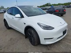 7SAYGDEE1PF760611 2023 TESLA MODEL Y