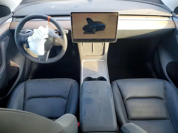 7SAYGDEE1PF762097 2023 TESLA MODEL Y - Image 8