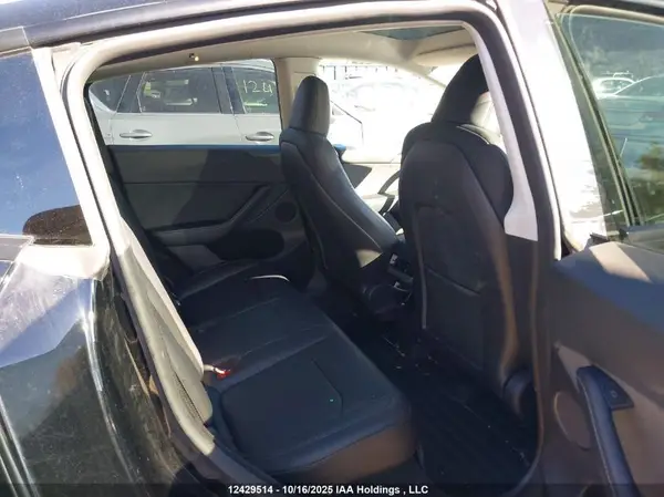 7SAYGDEE1PF774203 2023 TESLA MODEL Y - Image 8
