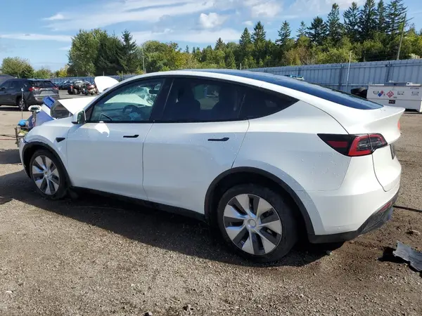 7SAYGDEE1PF775822 2023 TESLA MODEL Y - Image 2