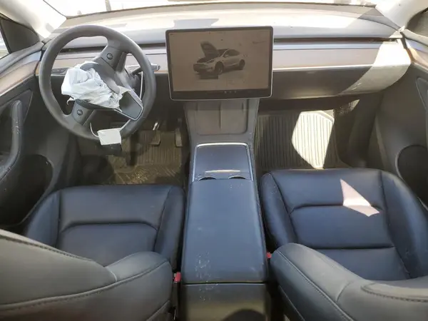 7SAYGDEE1PF775822 2023 TESLA MODEL Y - Image 8