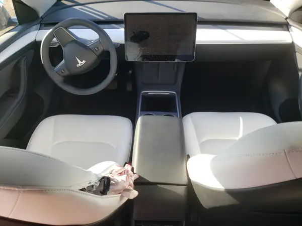 7SAYGDEE1PF785914 2023 TESLA MODEL Y - Image 8