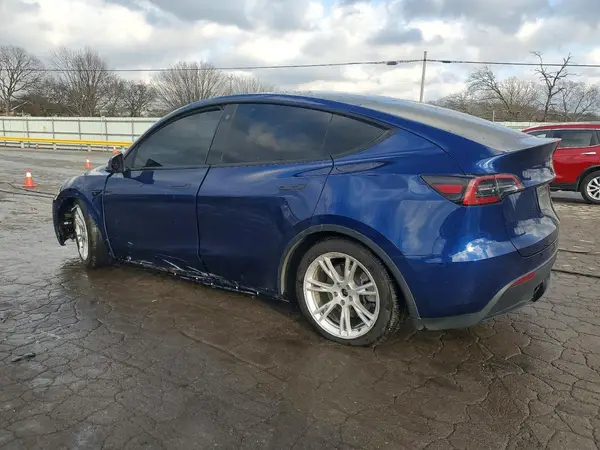 7SAYGDEE1PF788909 2023 TESLA MODEL Y - Image 2