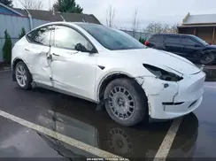 7SAYGDEE1PF792412 2023 TESLA MODEL Y