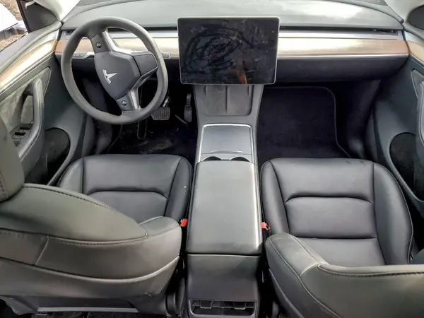 7SAYGDEE1PF805756 2023 TESLA MODEL Y - Image 8