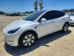 7SAYGDEE1PF817020 2023 TESLA MODEL Y