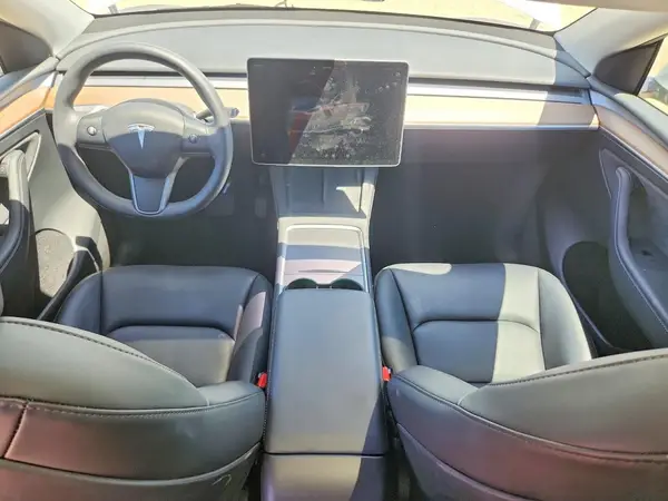 7SAYGDEE1PF817020 2023 TESLA MODEL Y - Image 7