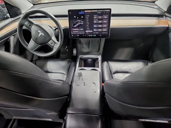 7SAYGDEE1PF831211 2023 TESLA MODEL Y - Image 8