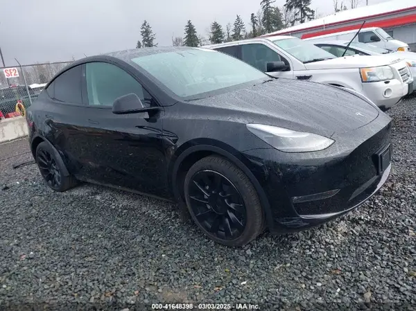 7SAYGDEE1PF836506 2023 TESLA MODEL Y - Image 1