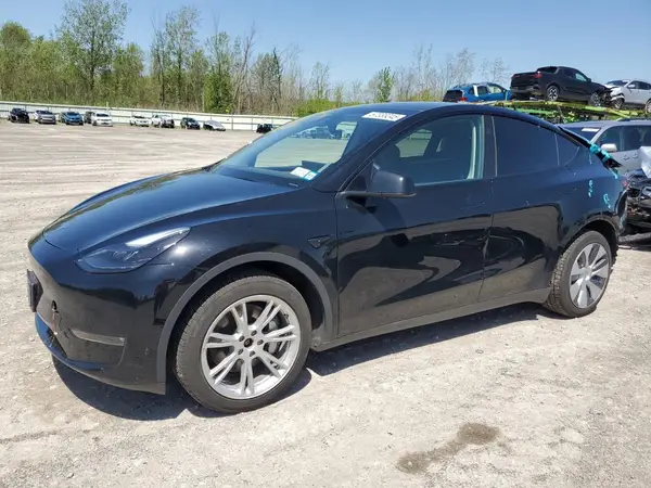 7SAYGDEE1PF851653 2023 TESLA MODEL Y - Image 1
