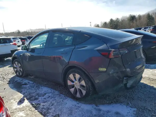 7SAYGDEE1PF869960 2023 TESLA MODEL Y - Image 2