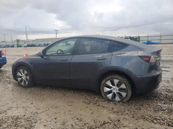 7SAYGDEE1PF870350 2023 TESLA MODEL Y - Image 2