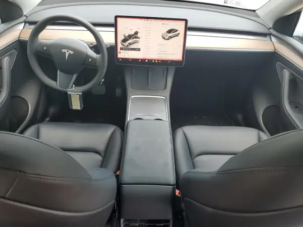 7SAYGDEE1PF894843 2023 TESLA MODEL Y - Image 8