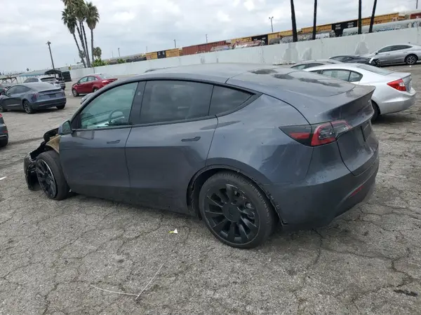 7SAYGDEE1PF899301 2023 TESLA MODEL Y - Image 2