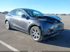 7SAYGDEE1PF900804 2023 TESLA MODEL Y