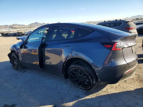 7SAYGDEE1PF905498 2023 TESLA MODEL Y - Image 2