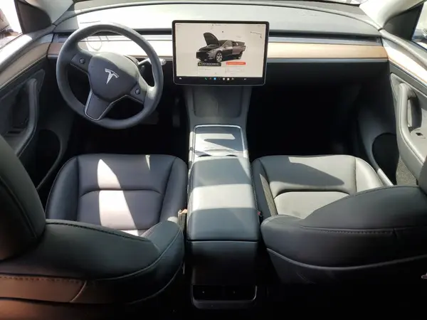 7SAYGDEE1PF905565 2023 TESLA MODEL Y - Image 8