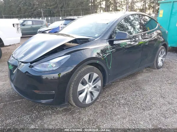 7SAYGDEE1PF923015 2023 TESLA MODEL Y - Image 2