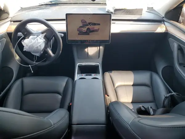 7SAYGDEE1PF923774 2023 TESLA MODEL Y - Image 8