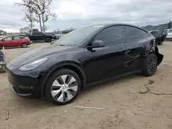 7SAYGDEE1PF923998 2023 TESLA MODEL Y