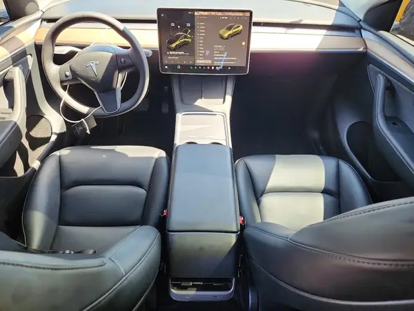 7SAYGDEE1PF927579 2023 TESLA MODEL Y - Image 8