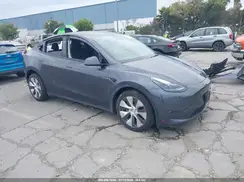 7SAYGDEE1PF969007 2023 TESLA MODEL Y