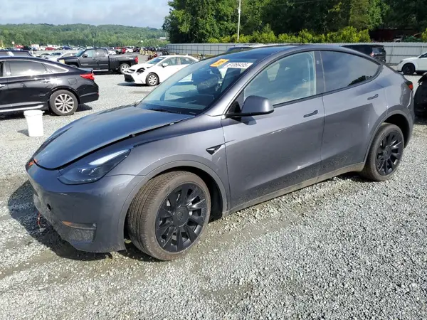 7SAYGDEE1PF979116 2023 TESLA MODEL Y - Image 1