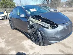 7SAYGDEE1PF980847 2023 TESLA MODEL Y